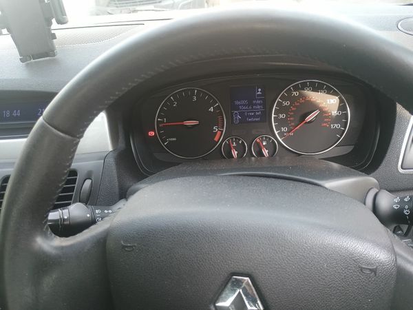 Renault Laguna Hatchback, Diesel, 2011, Silver