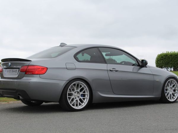 BMW 3-Series Coupe, Diesel, 2011, Grey