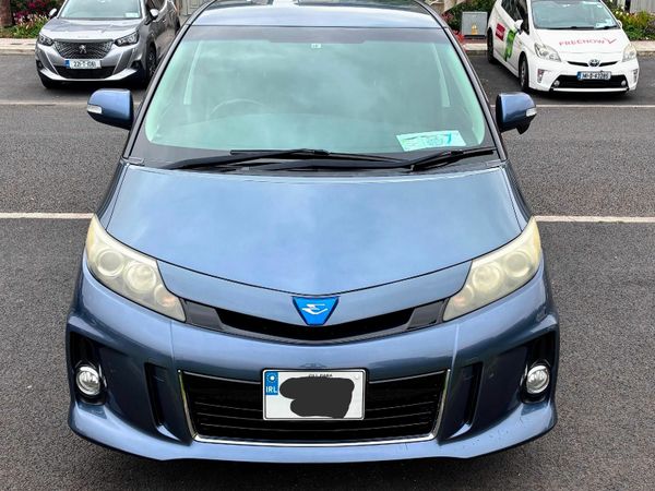 Toyota Estima MPV, Petrol Hybrid, 2013, Blue
