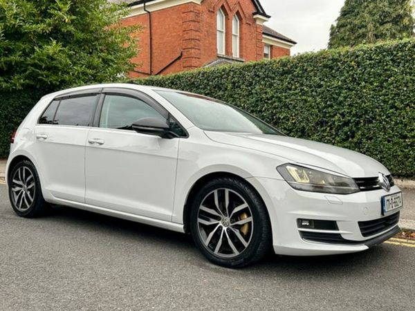Volkswagen Golf Hatchback, Petrol, 2017, White