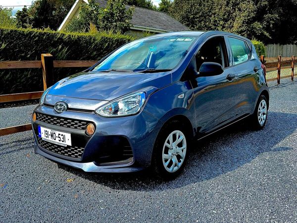 Hyundai i10 Hatchback, Petrol, 2019, Grey