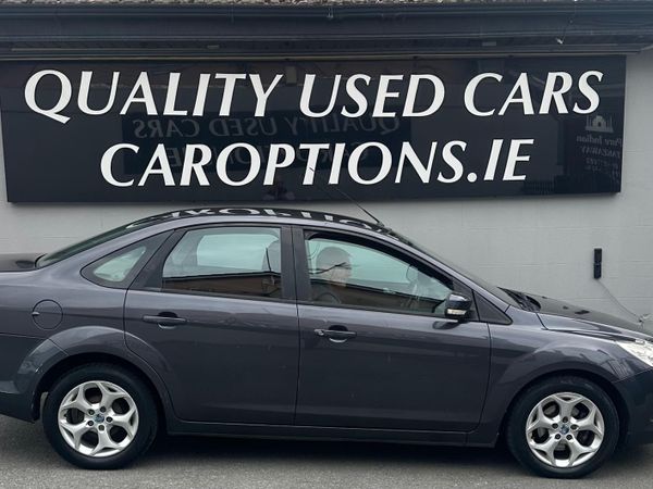 Ford Focus Saloon, Diesel, 2010, Grey