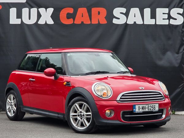 Mini Cooper Hatchback, Diesel, 2011, Red