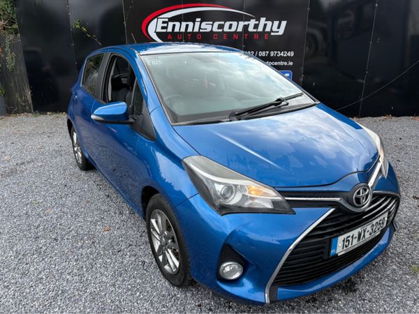 Toyota Yaris Hatchback, Petrol, 2015, Blue