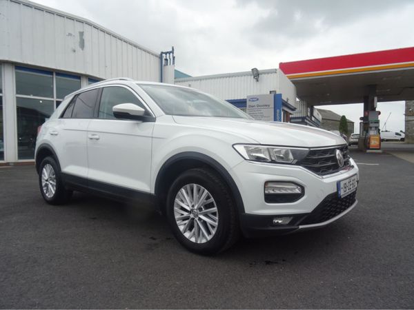 Volkswagen T-Roc SUV, Diesel, 2019, White