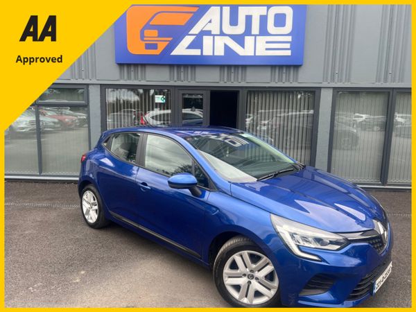 Renault Clio Hatchback, Petrol, 2022, Blue