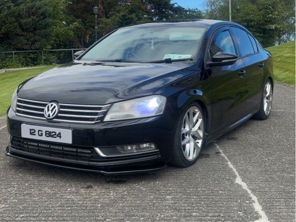 Volkswagen Passat Saloon, Diesel, 2012, Black