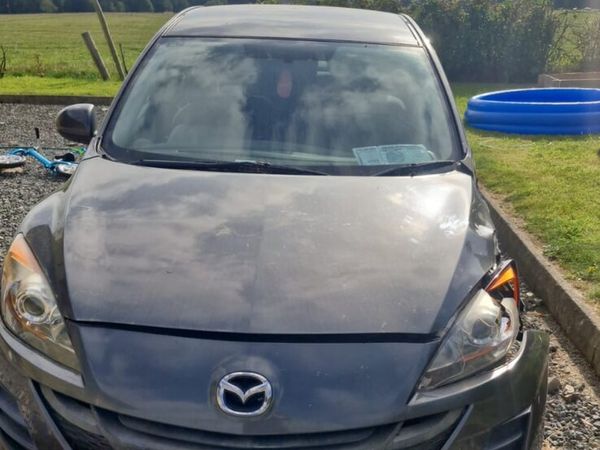 Toyota Corolla Hatchback, Petrol, 2005, Silver