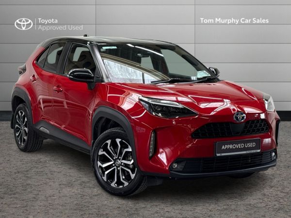 Toyota Yaris Cross Hatchback, Petrol Hybrid, 2022, Red