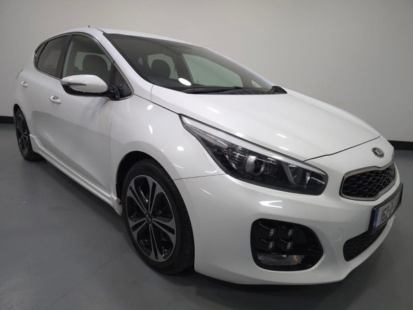 Kia Ceed Hatchback, Diesel, 2016, White