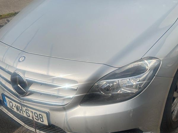Mercedes-Benz B-Class MPV, Petrol, 2012, Silver