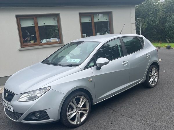 SEAT Ibiza Hatchback, Diesel, 2011, Silver