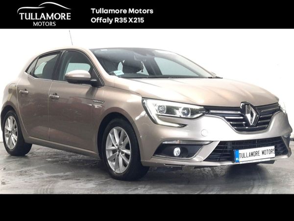 Renault Megane Hatchback, Diesel, 2017, Gold
