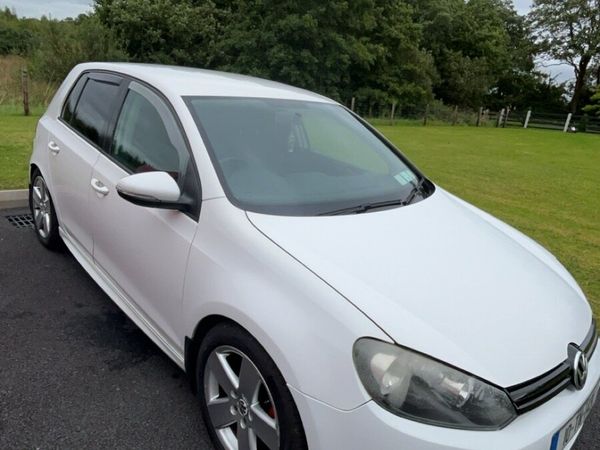 Volkswagen Golf Hatchback, Diesel, 2010, White