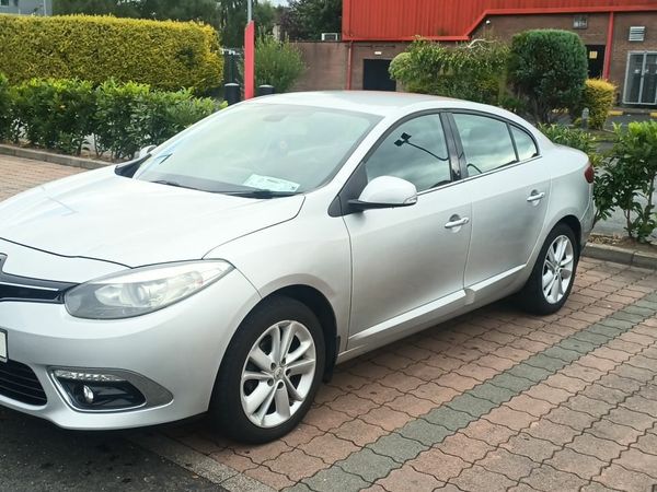 Renault Fluence Saloon, Diesel, 2013, Silver