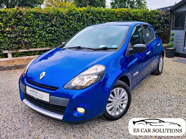 Renault Clio Hatchback, Petrol, 2012, Blue