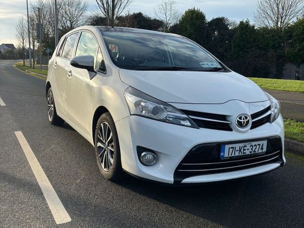 Toyota Verso MPV, Diesel, 2017, White