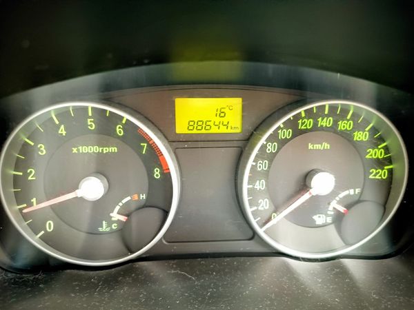 Hyundai Accent Saloon, Petrol, 2006, Silver