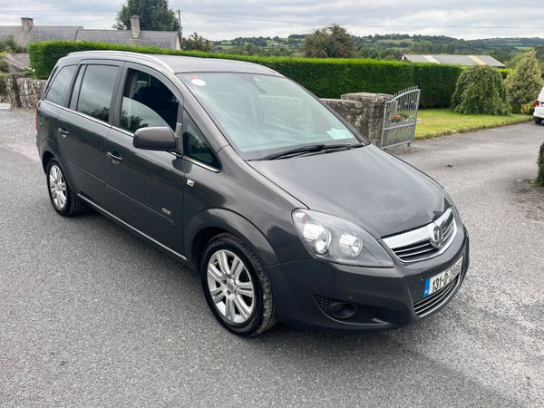 Vauxhall Zafira MPV, Diesel, 2013, Grey