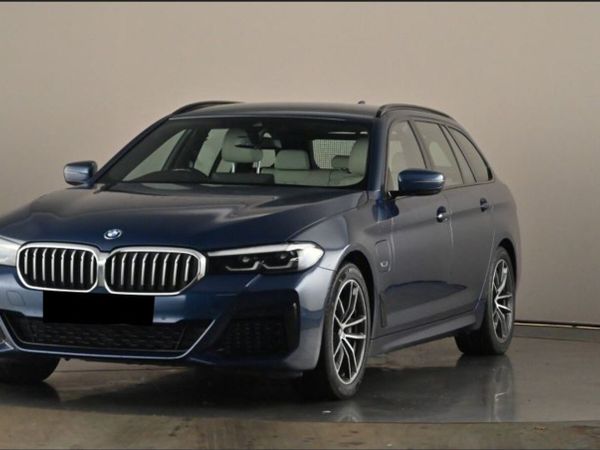 BMW 5-Series Estate, Petrol Hybrid, 2021, Blue