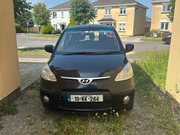 Hyundai i10 Hatchback, Petrol, 2010, Black