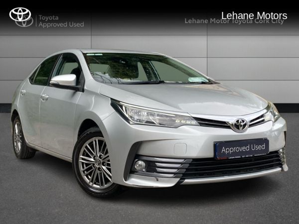 Toyota Corolla Saloon, Petrol, 2018, Silver