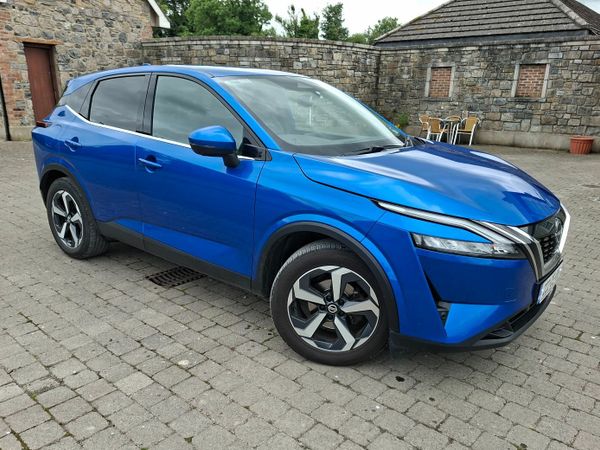 Nissan Qashqai MPV, Petrol, 2022, Blue