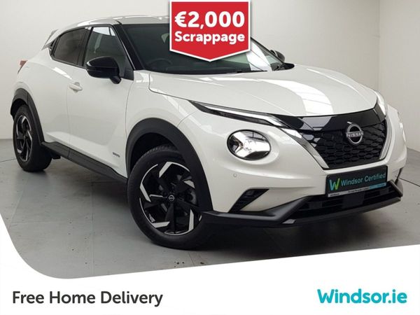 Nissan Juke SUV, Petrol Hybrid, 2023, White