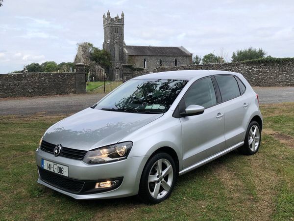 Ford Fiesta Hatchback, Petrol, 2014, Silver