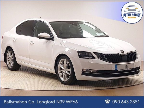 Skoda Octavia Hatchback, Diesel, 2017, White