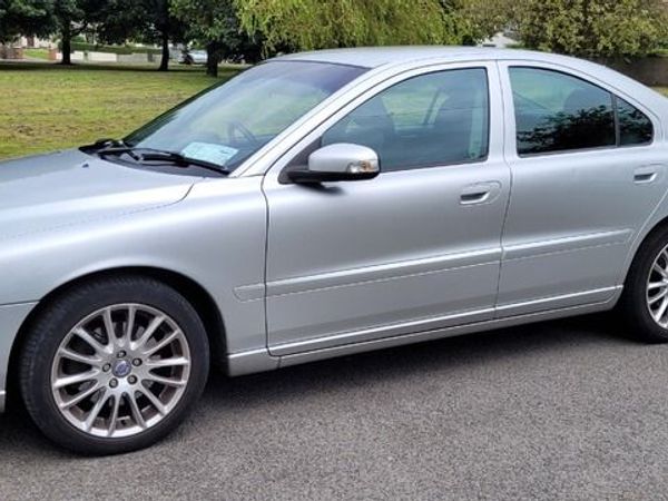 Volvo S60 Saloon, Petrol, 2008, Silver