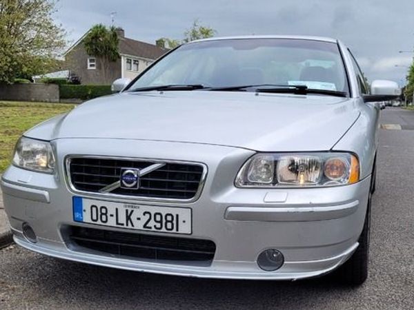 Volvo S60 Saloon, Petrol, 2008, Silver