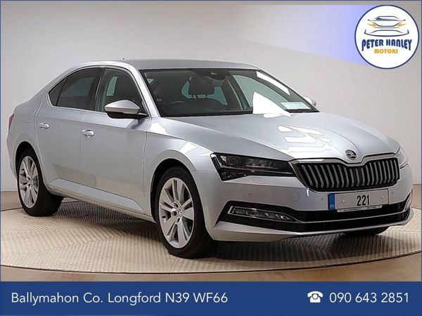 Skoda Superb Hatchback, Diesel, 2022, Silver