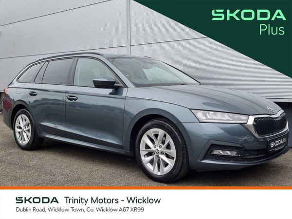 Skoda Octavia Estate, Petrol, 2021, Grey