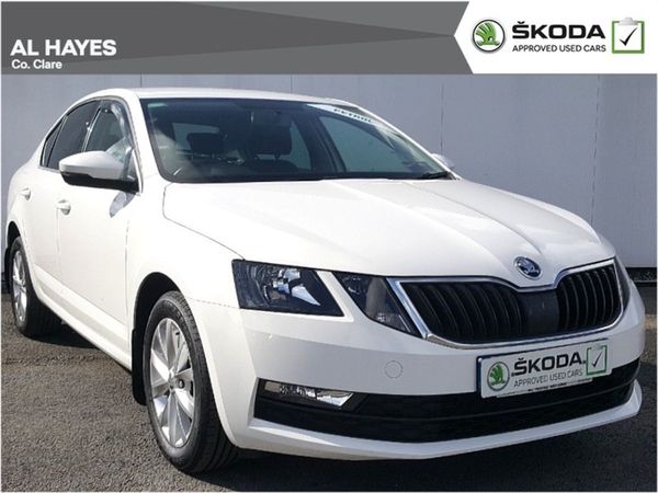 Skoda Octavia Saloon, Diesel, 2018, White