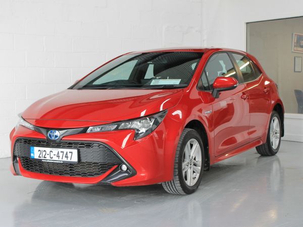 Toyota Corolla Hatchback, Petrol Hybrid, 2021, Red