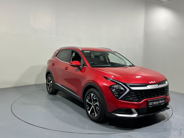 Kia Sportage SUV, Petrol Hybrid, 2023, Red