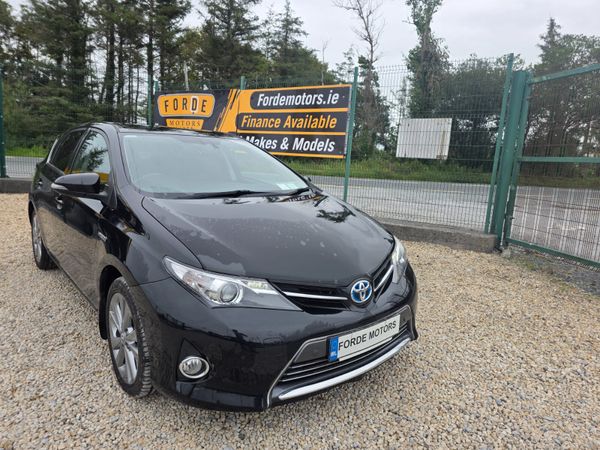 Toyota Auris MPV, Petrol Hybrid, 2014, Black