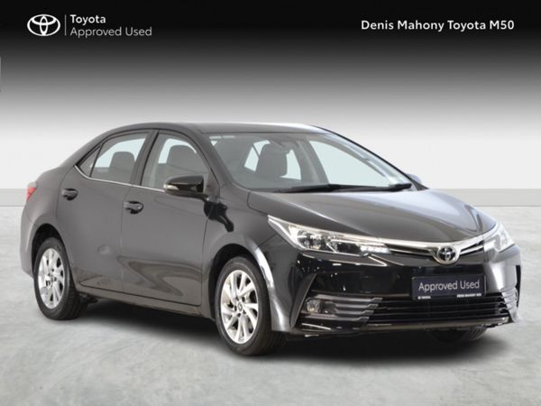 Toyota Corolla Saloon, Petrol, 2017, Black