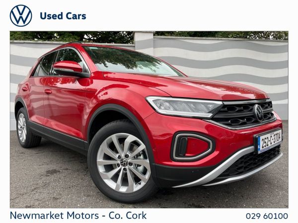 Volkswagen T-Roc SUV, Diesel, 2025, Red