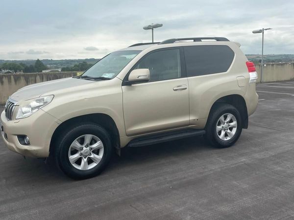 Toyota Land Cruiser SUV, Diesel, 2014, Beige