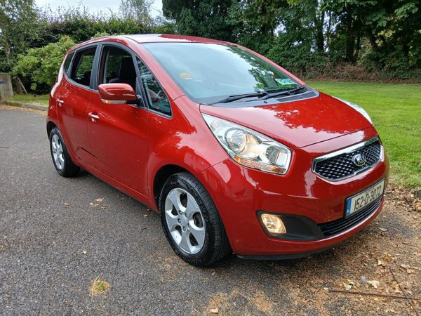 Kia Venga MPV, Diesel, 2015, Red