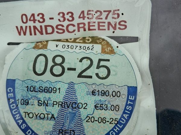 Toyota Yaris Hatchback, Diesel, 2010, Red