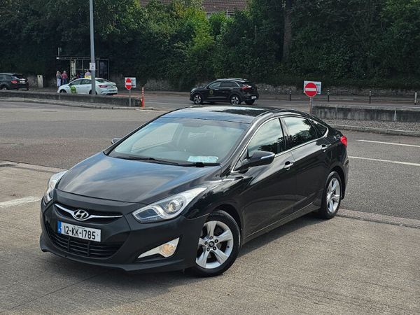 Hyundai i40 Saloon, Diesel, 2012, Black