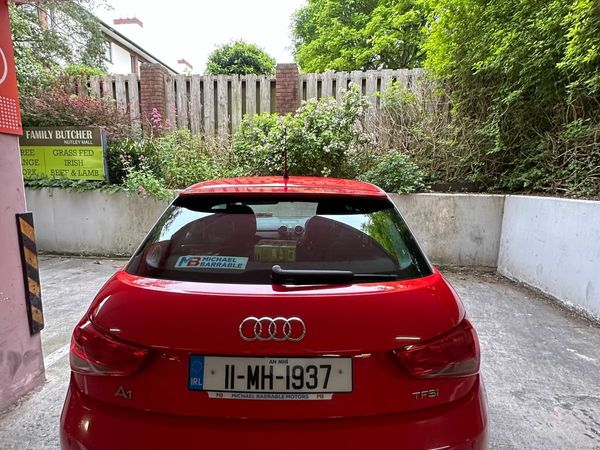 Audi A1 Hatchback, Petrol, 2011, Red