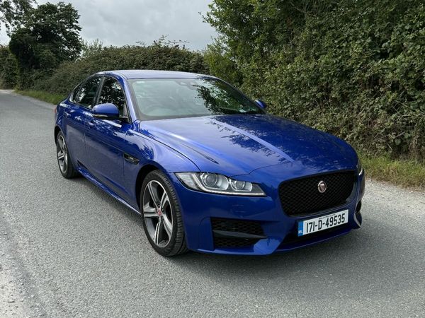 Jaguar XF Saloon, Diesel, 2017, Blue