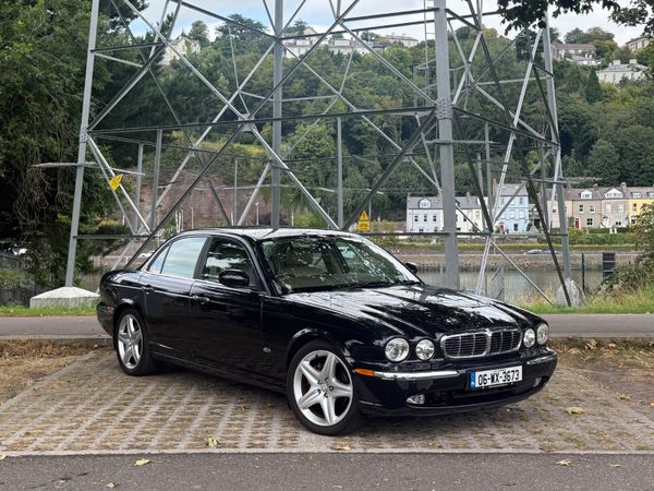 Jaguar XJ Saloon, Diesel, 2006, Black