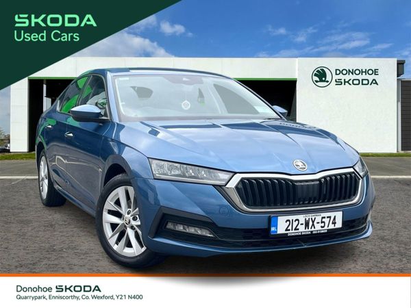 Skoda Octavia Saloon, Diesel, 2021, Blue