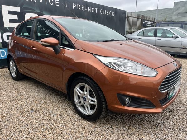 Ford Fiesta Hatchback, Petrol, 2013, Yellow
