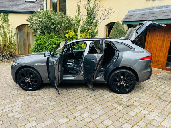 Jaguar F-Pace SUV, Diesel, 2017, Grey